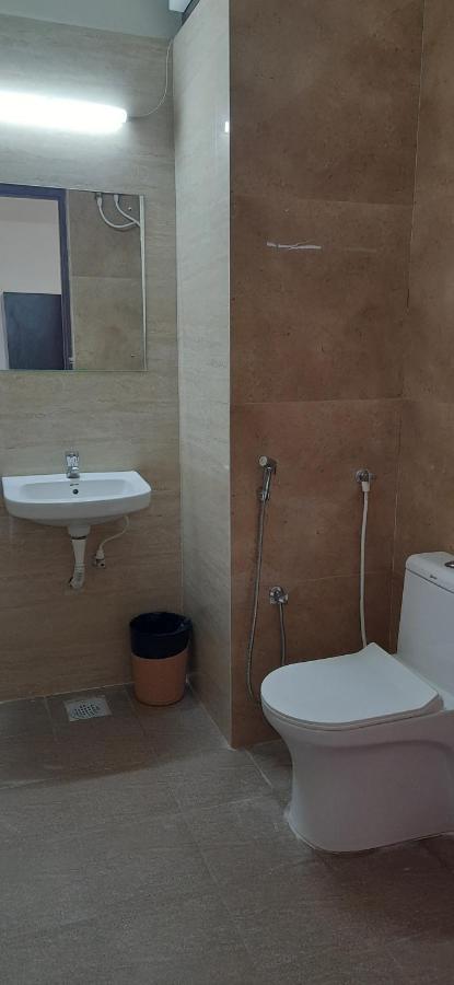 Hotel Naadi Stayinn By Abedrooms Танджавур Екстериор снимка