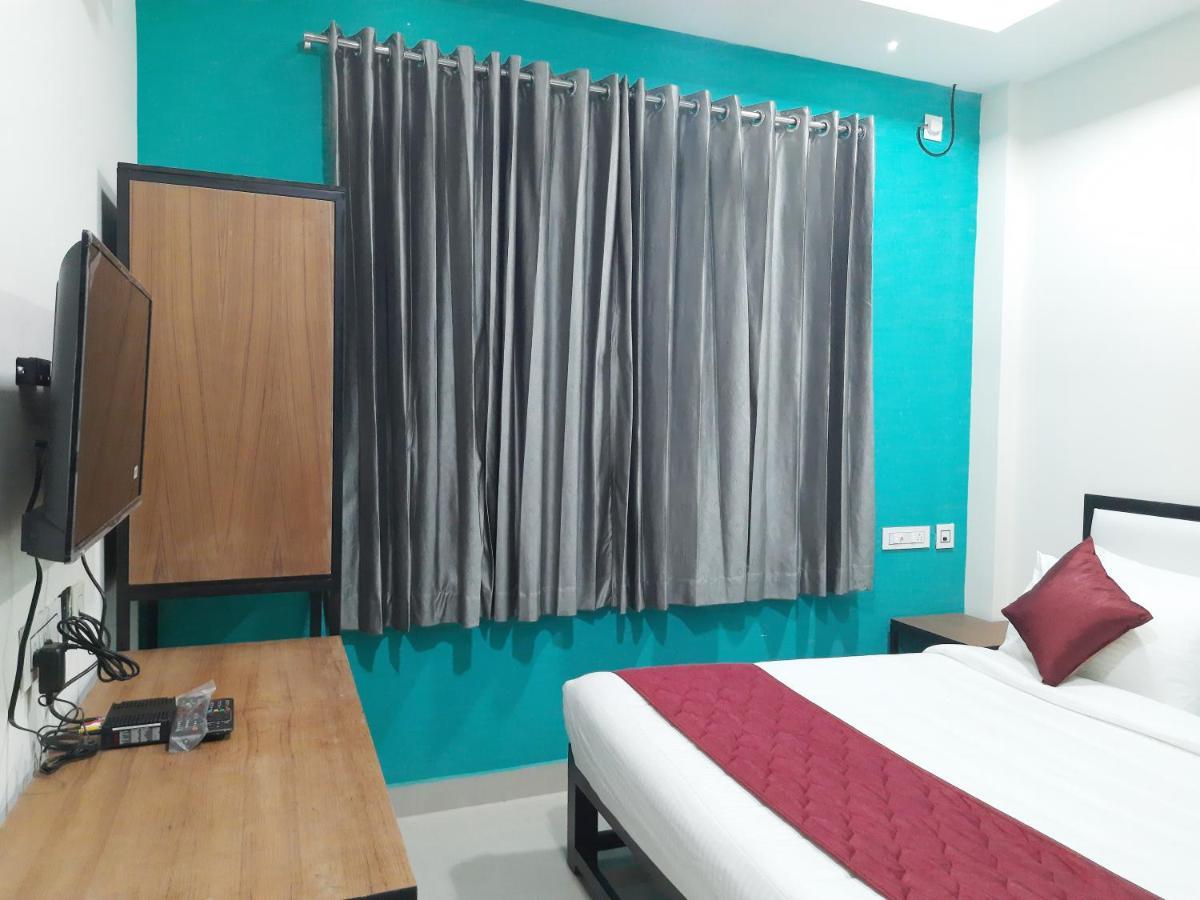 Hotel Naadi Stayinn By Abedrooms Танджавур Екстериор снимка