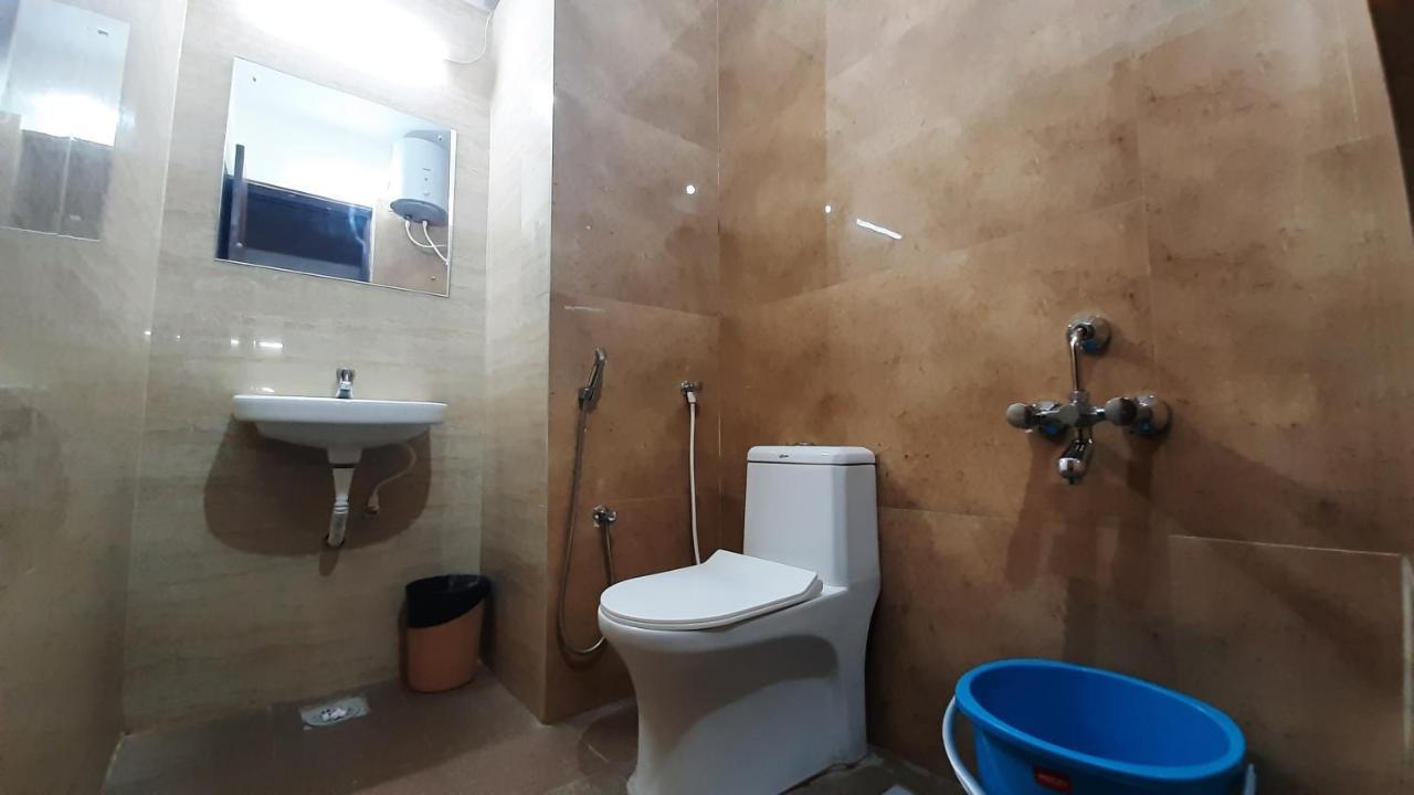 Hotel Naadi Stayinn By Abedrooms Танджавур Екстериор снимка